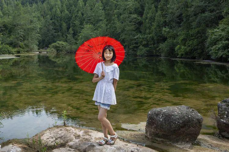 见习小魔女勇闯猪窝岛