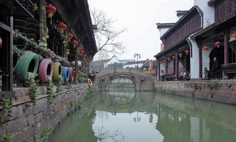 天冷热水不够用 海尔热水器不“冻”摇：大水量，更舒适